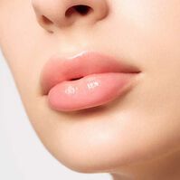 Total Lip Treatment Stick  5,2g-227375 Total Lip Treatment Stick  5,2g-227375 4